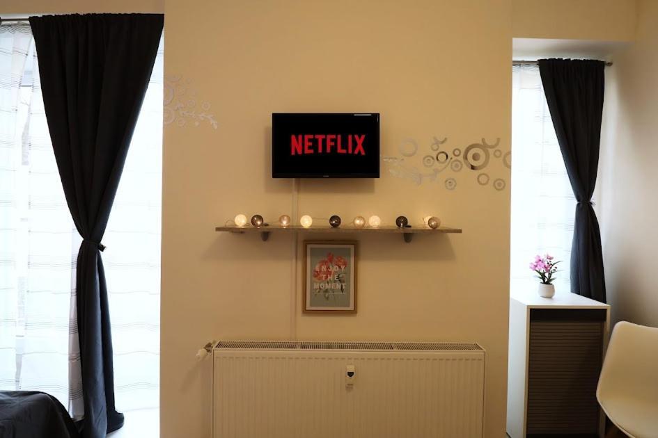 Cosy Studio, 15Min To Old Centre, Self-Check In, Free Wifi, Welcome Drink! 布拉格 外观 照片